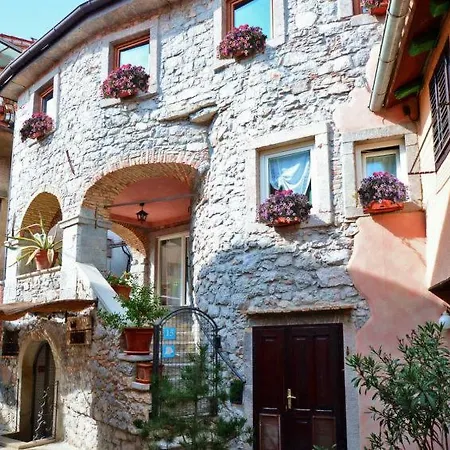 Maya Apartament Opatija